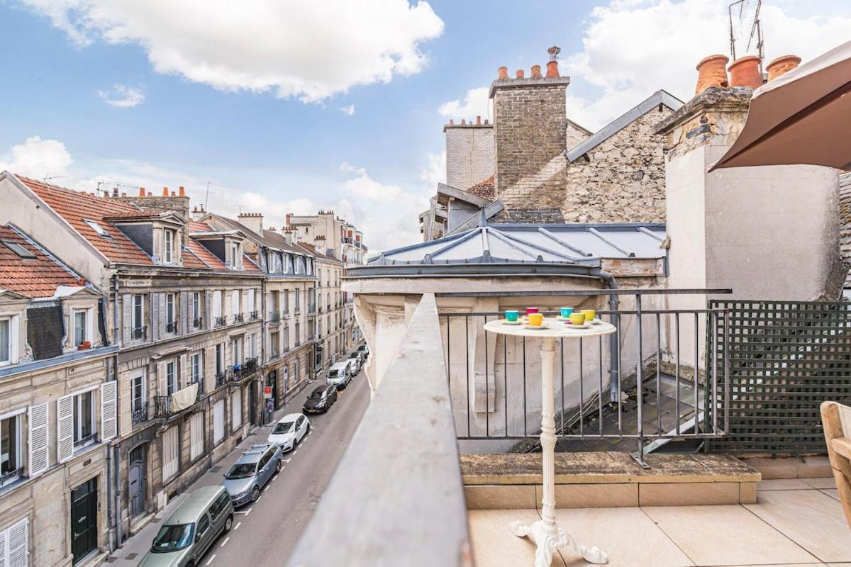 Bar A Bulles - Ancien Comptoir Transforme Villa Reims Luaran gambar